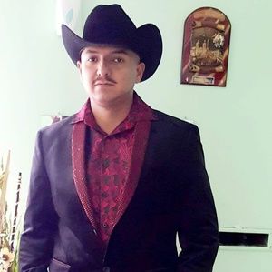 Meet your Posher, Manuel